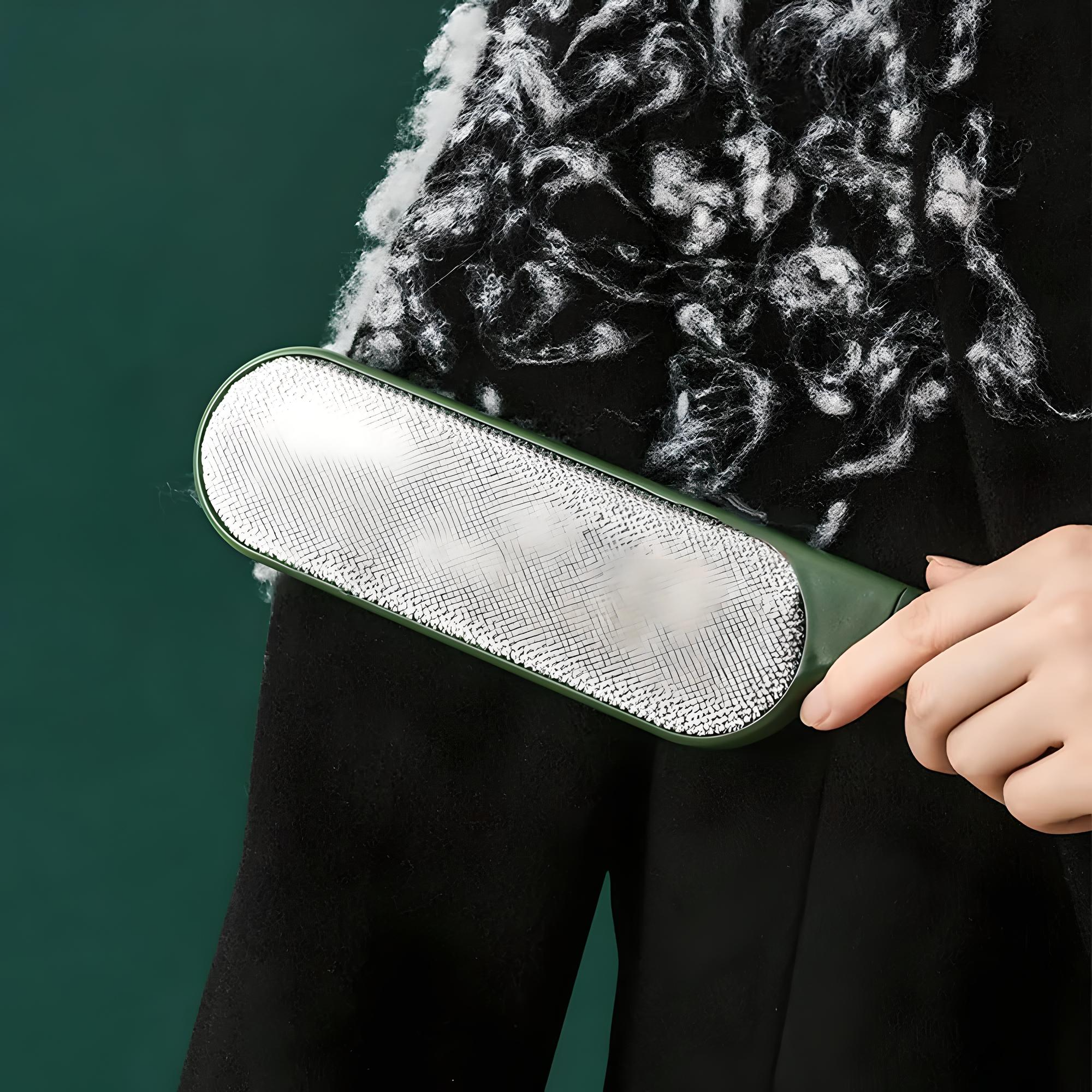 Brosse anti-peluches statique pour le nettoyage des vêtements et des poils d'animaux
